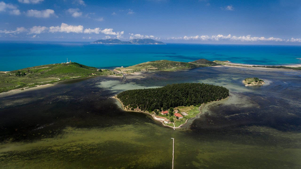 Draftligji i turizmit ruan PPP-të dhe investitorët strategjikë, lejon vila private në resortet mikse
